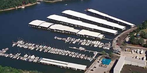 Aqua Yacht Harbor