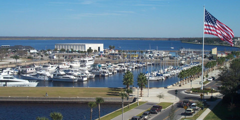 Monroe Harbour Marina