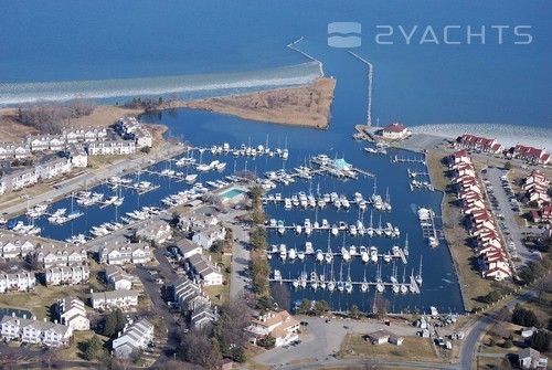 Castle Harbor Marina