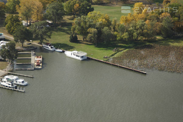 Bay Hill Marina