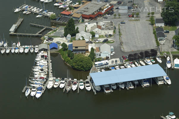 Anchor Bay Marina & Boat Supplies