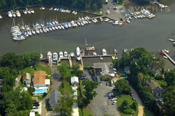 Deep Creek Marina