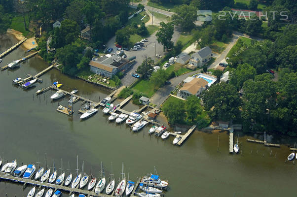 Deep Creek Marina