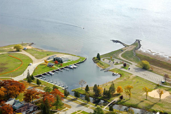 Gladstone Municipal Marina