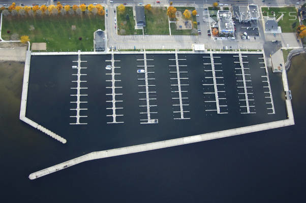 Menominee Marina