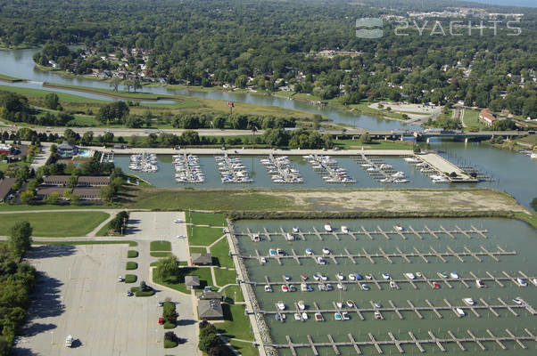 Bridge Harbor Marina