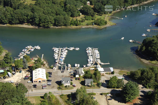 BGs Boat House Restaurant and Marina