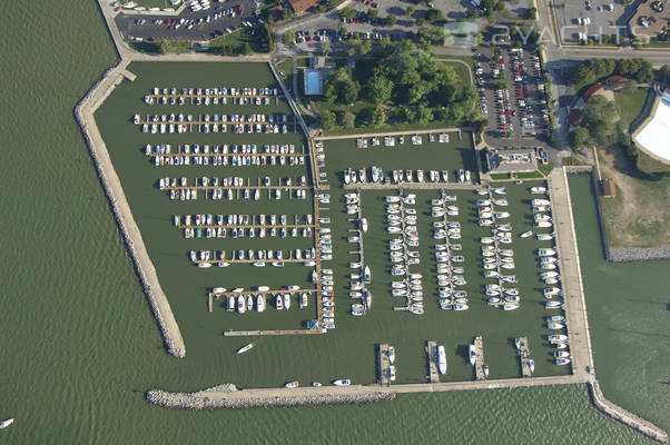 Battery Park Marina