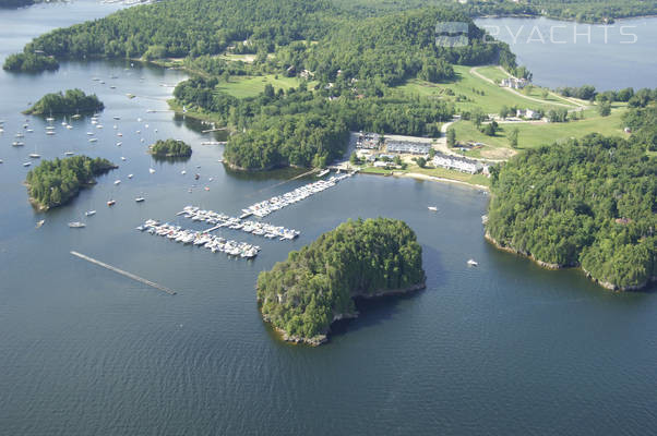 Marina at Marble Island