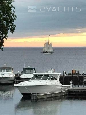 Sister Bay Marina