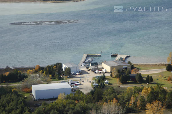 Shipyard Island Marina