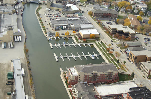 Menasha Marina