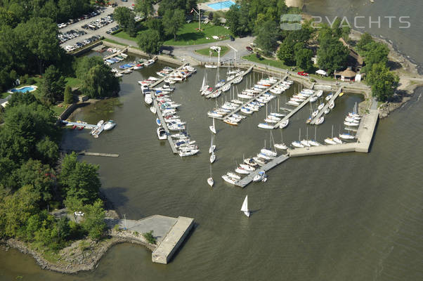 Hudson Yacht Club