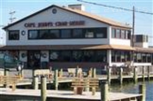 Captain John’s Crabhouse and Marina