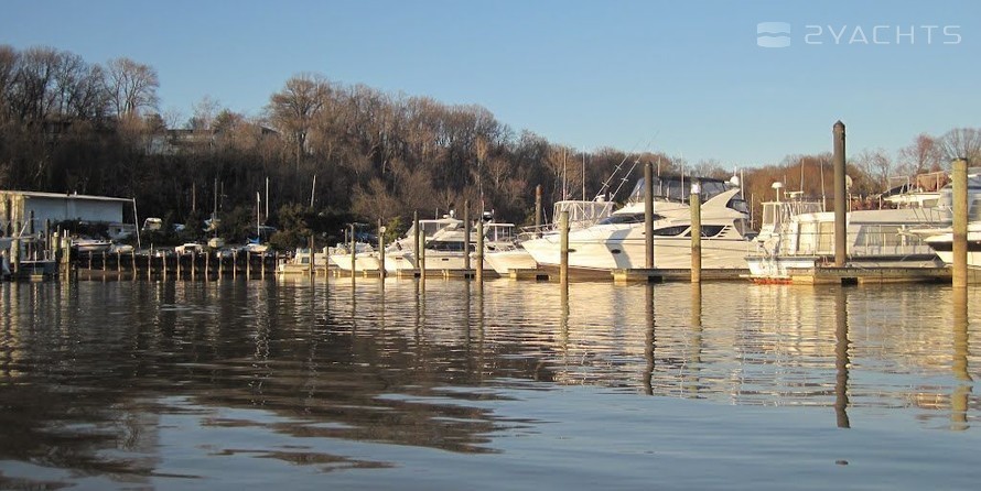 Fort Washington Marina