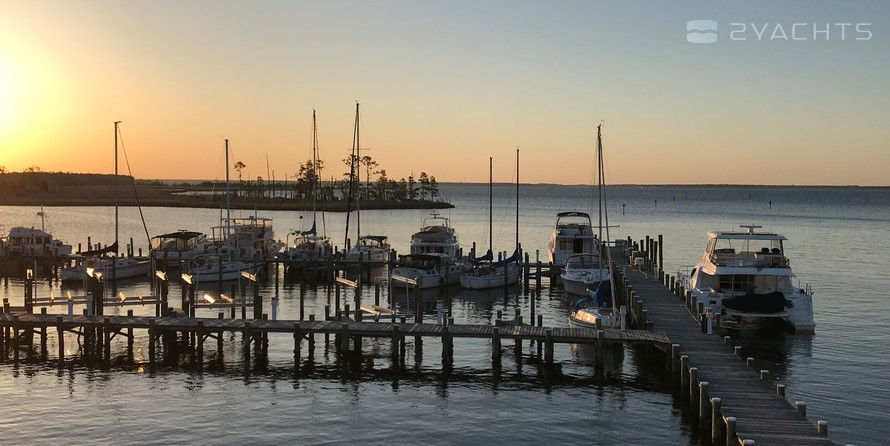 Dowry Creek Marina