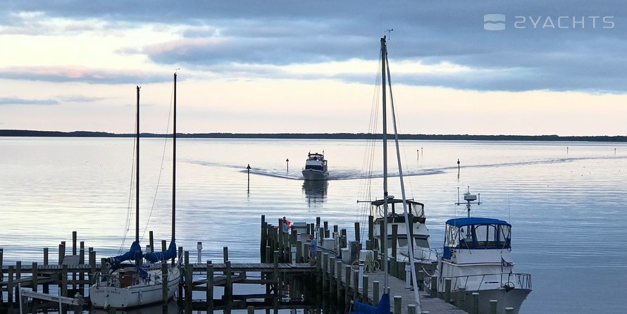 Dowry Creek Marina