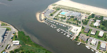 Lewes Yacht Club Marina