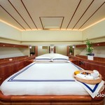 Ferretti 730