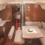 Beneteau Oceanis 43
