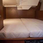 Beneteau Oceanis 38.1