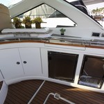 Cruisers Yachts 520 Sports Coupe