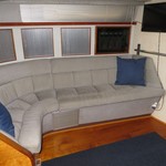 Sea ray 390 express cruiser