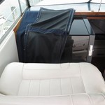 Sea ray 390 express cruiser