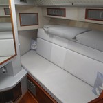 Sea ray 390 express cruiser