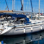 Bavaria 44