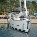 Dufour 360