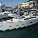 Dufour 360