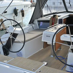 Dufour 360
