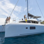 Lagoon 42