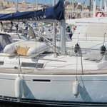 Dufour 325