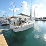 Dufour 360