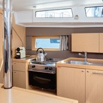 Beneteau Oceanis 38