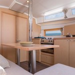 Beneteau Oceanis 38
