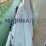 Chris-Craft Commander 44