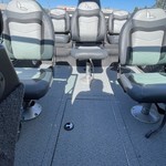Lowe FM 1800 WT