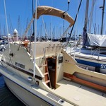 Skipjack 25 flybridge