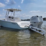 Intrepid 26 center console