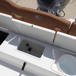 Sea Ray hunt ultra 211