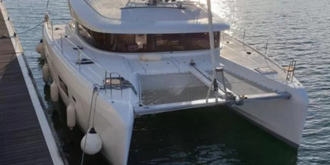 Lagoon 42