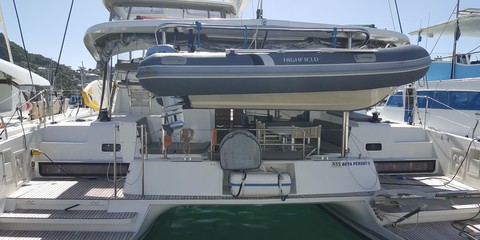 Lagoon 42