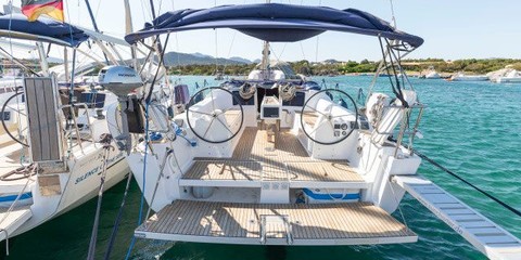 Dufour 382