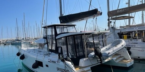 Lagoon 42
