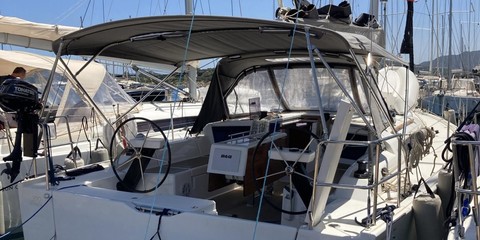 Dufour 390