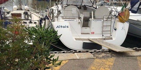 Beneteau Oceanis 54