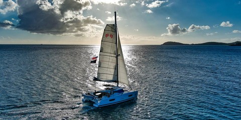 Fountaine Pajot Lucia 40